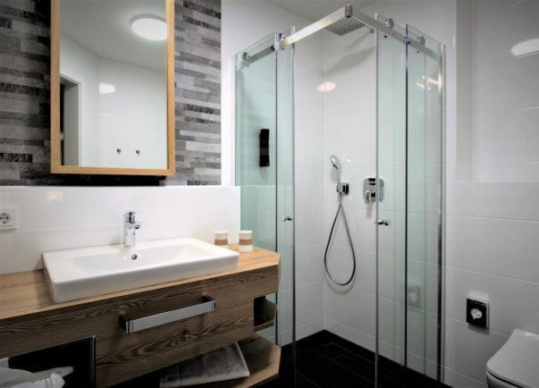 Privat & Boutique Hotel Plauer See Fuenfseen Exteriör bild